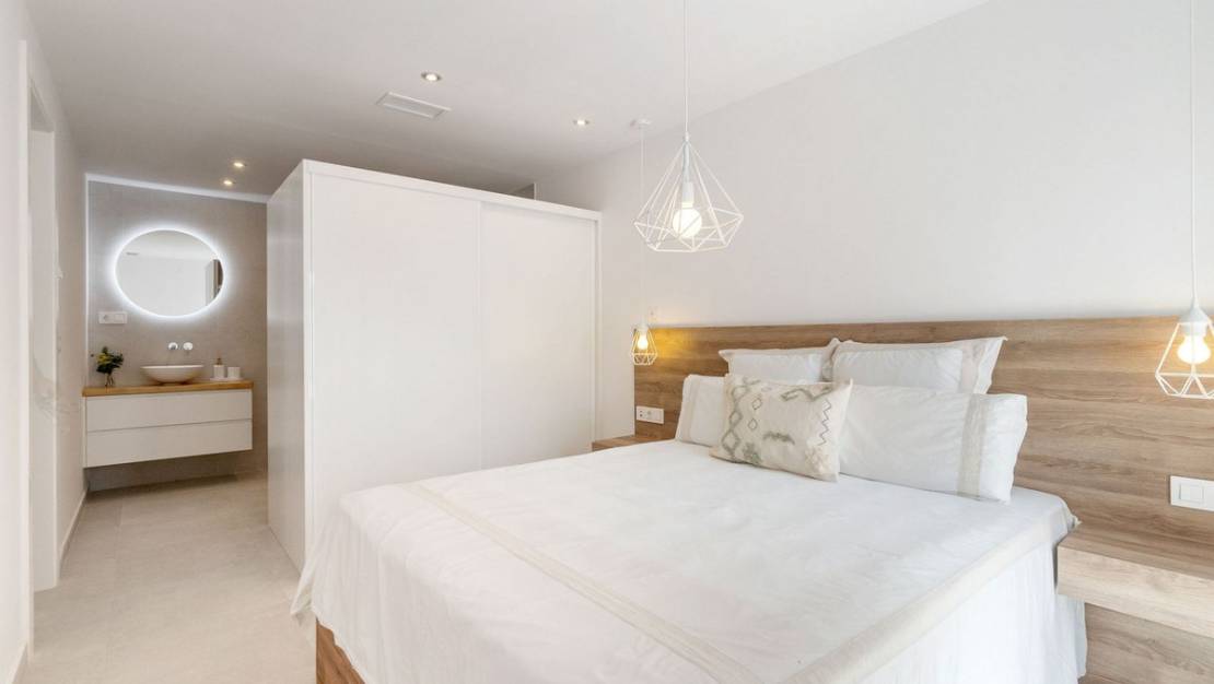 Venta - Chalet - Torrevieja - Torrevieja Centro