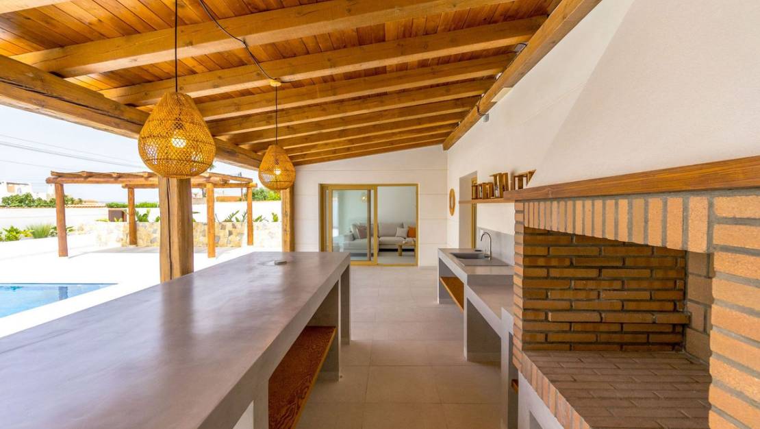 Venta - Chalet - Torrevieja - Torrevieja Centro