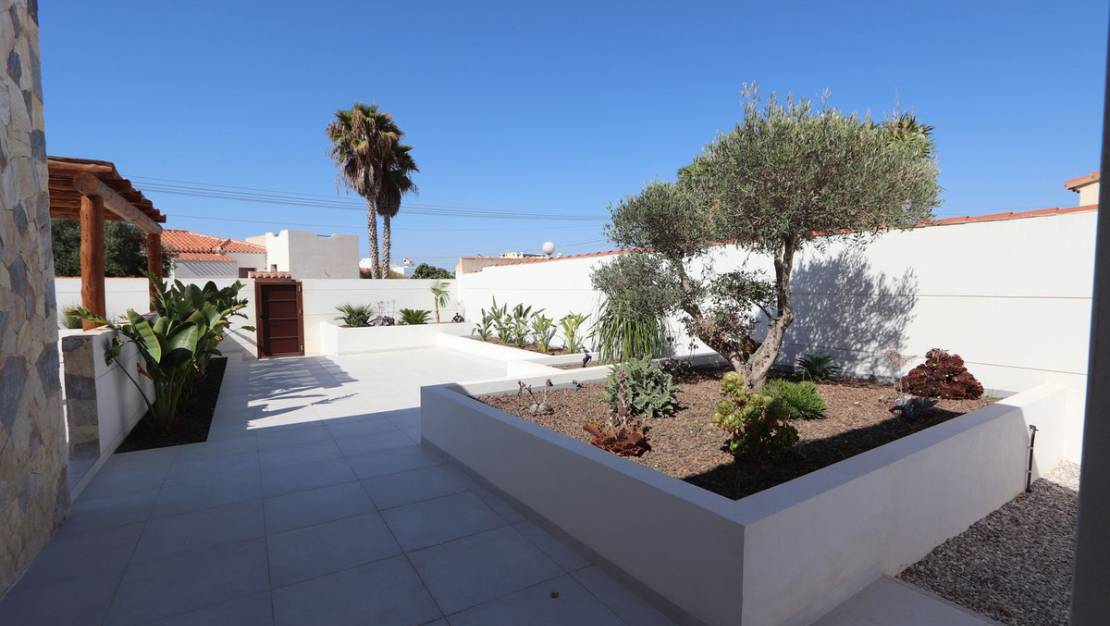 Venta - Chalet - Torrevieja - Torrevieja Centro