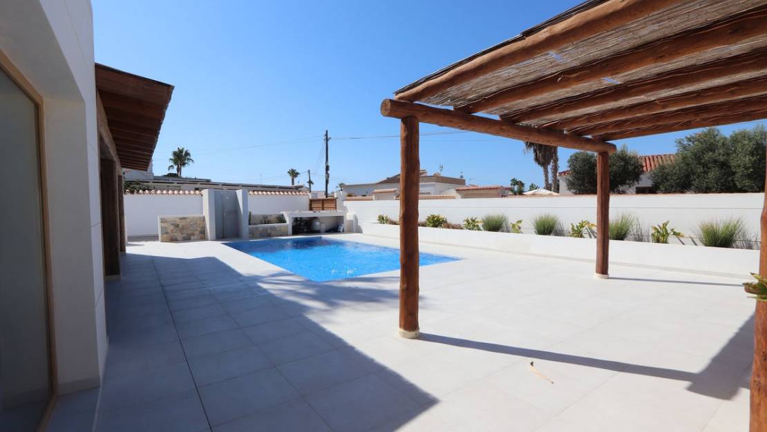 Venta - Chalet - Torrevieja - Torrevieja Centro