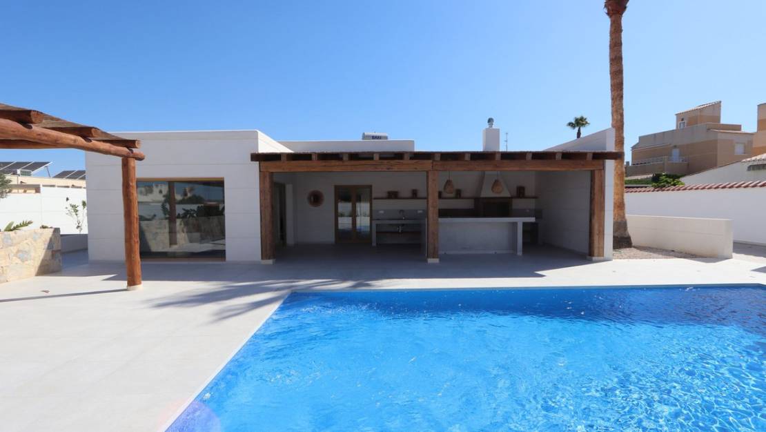 Venta - Chalet - Torrevieja - Torrevieja Centro