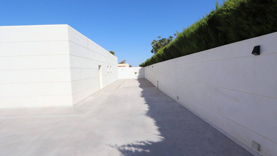 Venta - Chalet - Torrevieja - Torrevieja Centro