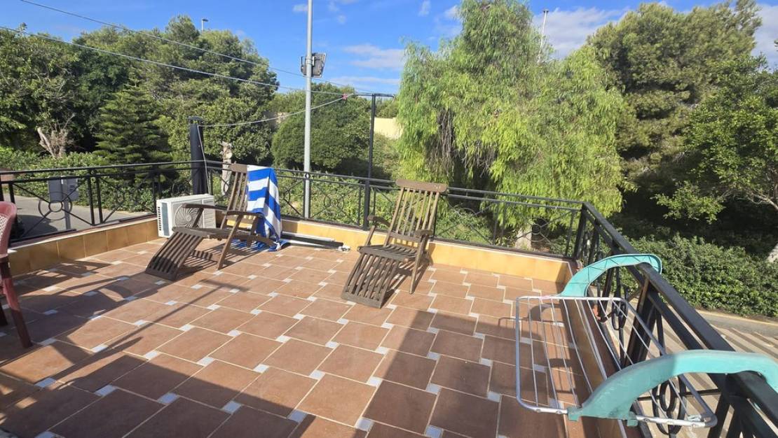 Venta - Chalet - Torrevieja - Torrevieja Centro