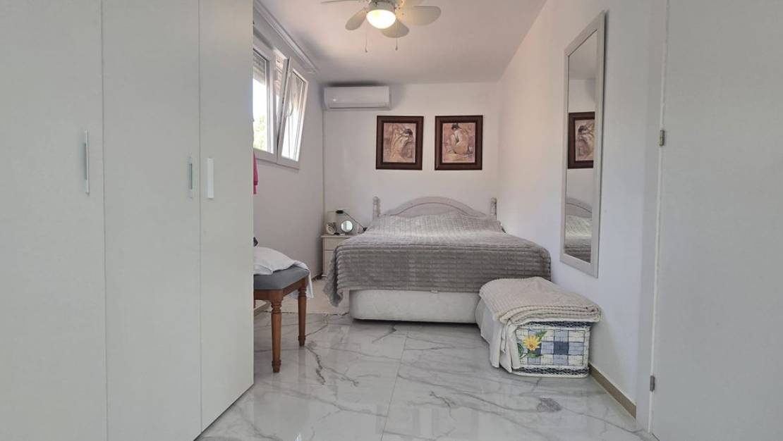 Venta - Chalet - Torrevieja - Torrevieja Centro