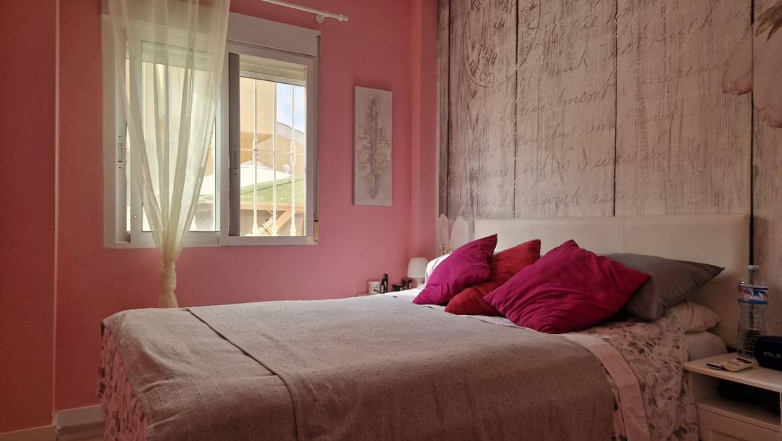 Venta - Chalet - Torrevieja - Torrevieja Centro