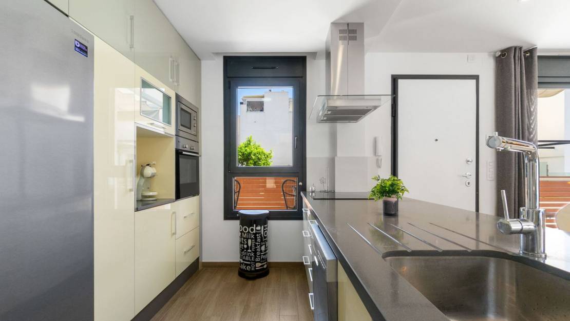 Venta - Chalet - Torrevieja - Torrevieja Centro