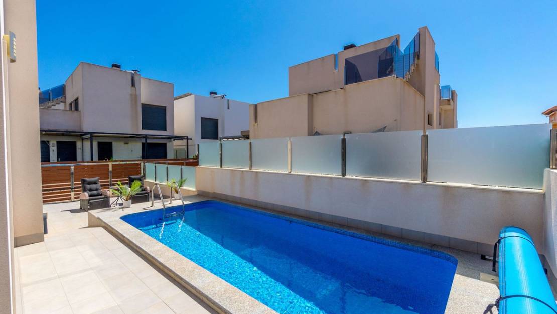 Venta - Chalet - Torrevieja - Torrevieja Centro