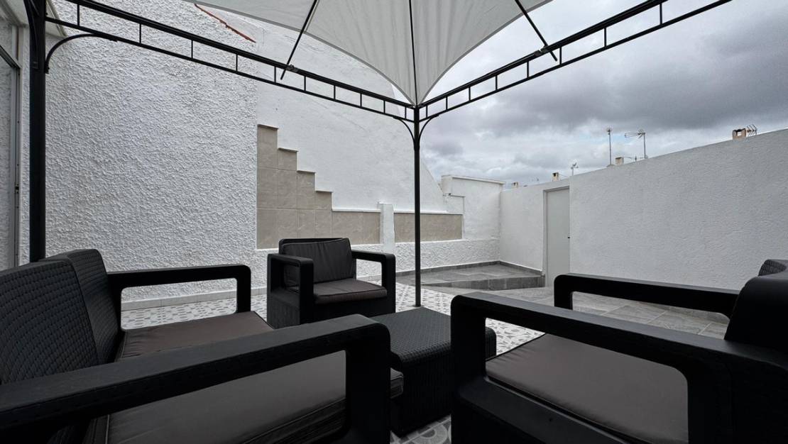 Venta - Chalet - Torrevieja - Torrevieja Centro