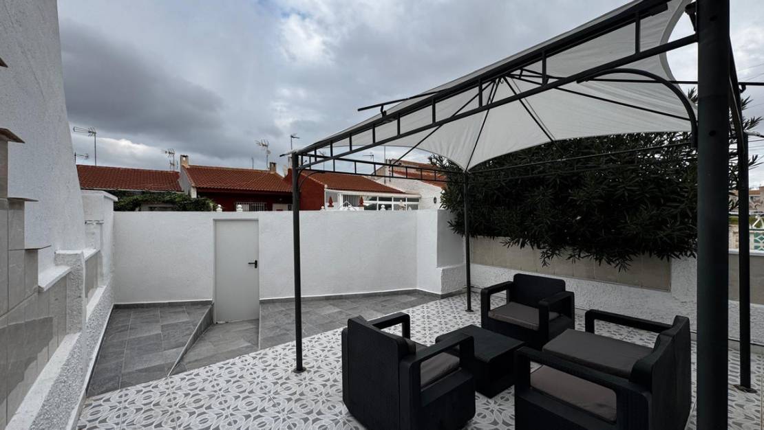 Venta - Chalet - Torrevieja - Torrevieja Centro