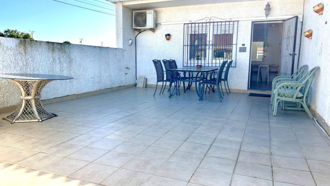 Venta - Chalet - Torrevieja - Torrevieja Centro