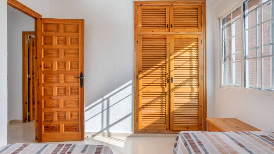 Venta - Chalet - Torrevieja - Torrevieja Centro