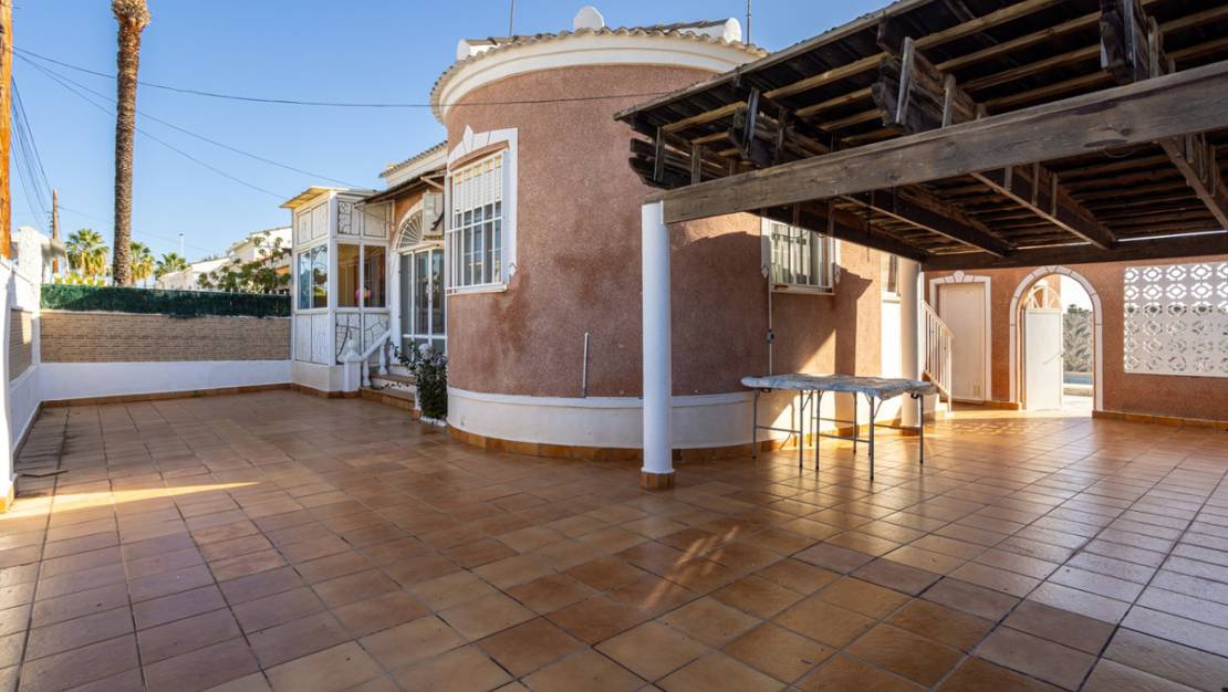 Venta - Chalet - Torrevieja - Torrevieja Centro