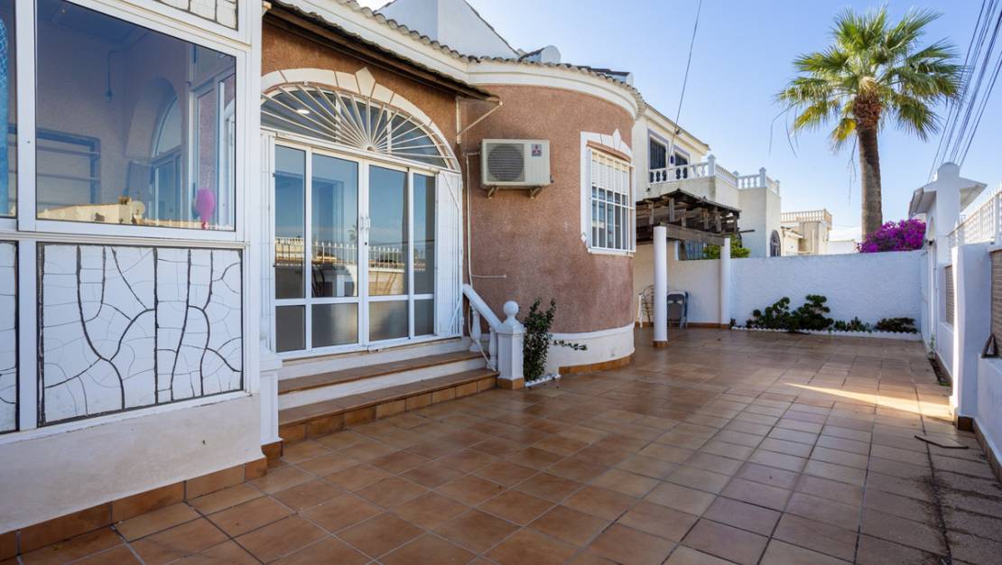 Venta - Chalet - Torrevieja - Torrevieja Centro