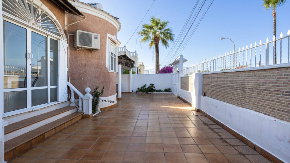 Venta - Chalet - Torrevieja - Torrevieja Centro