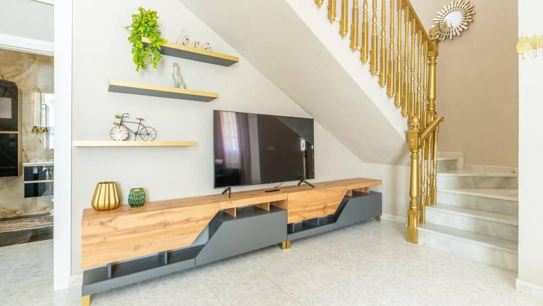 Venta - Chalet - Torrevieja - Torrevieja Centro