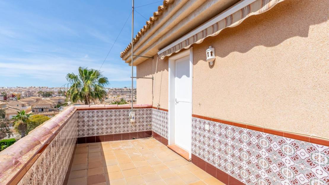 Venta - Chalet - Torrevieja - Torrevieja Centro