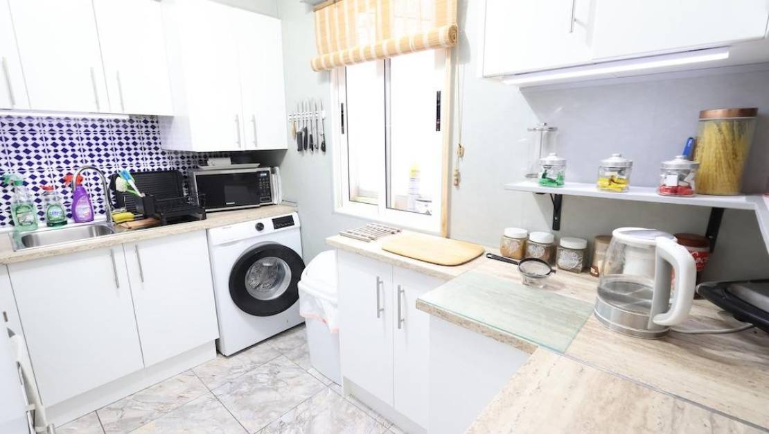 Venta - Chalet - Torrevieja - Torrevieja Centro