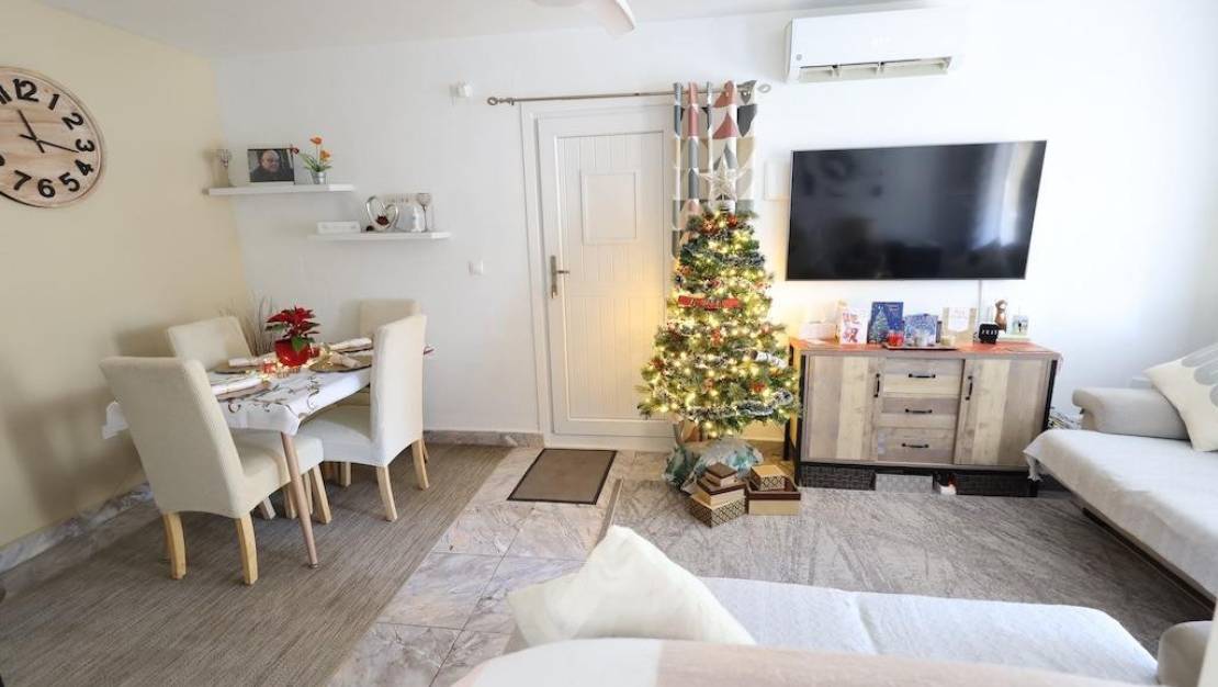 Venta - Chalet - Torrevieja - Torrevieja Centro