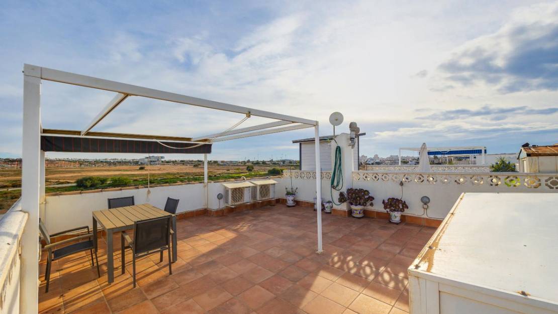 Venta - Chalet - Torrevieja - Torrevieja Centro