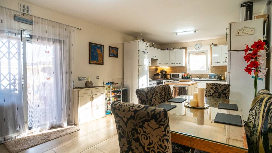 Venta - Chalet - Torrevieja - Torrevieja Centro