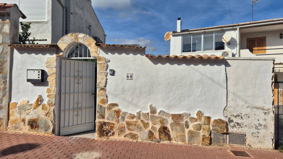Venta - Chalet - Torrevieja - Torrevieja Centro