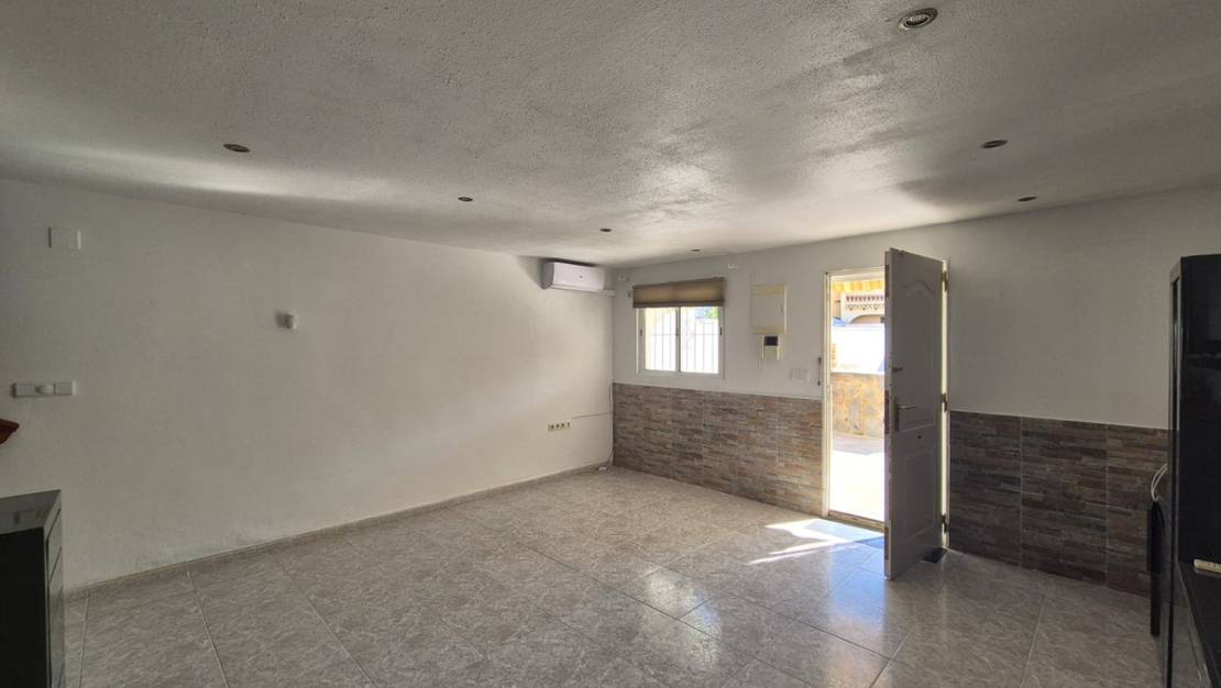 Venta - Chalet - Torrevieja - Torrevieja Centro