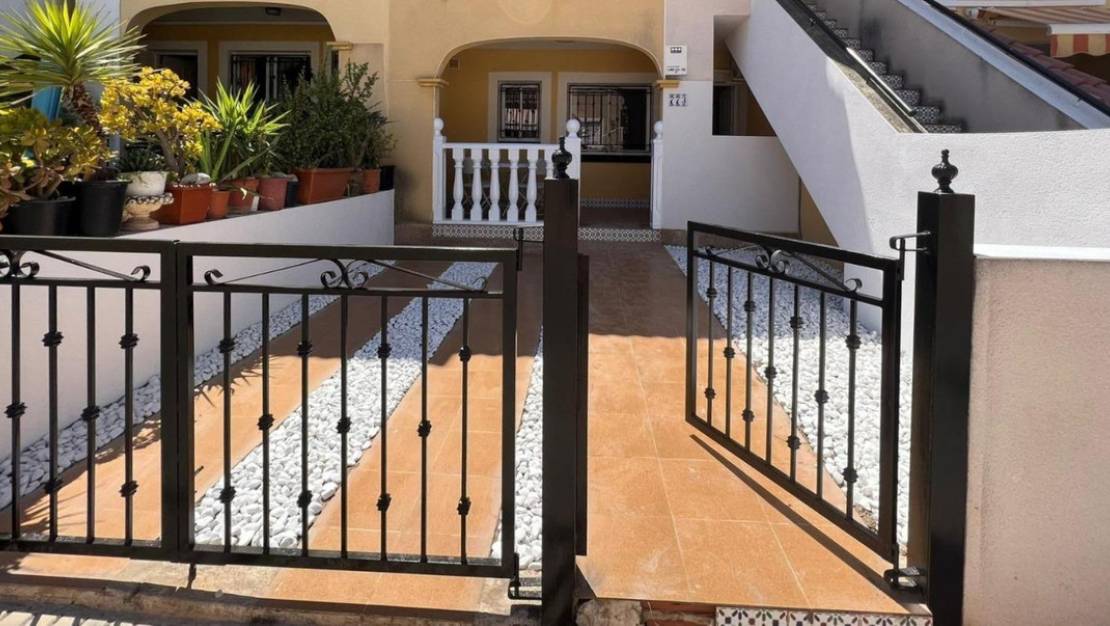 Venta - Chalet - Torrevieja - Torrevieja Centro