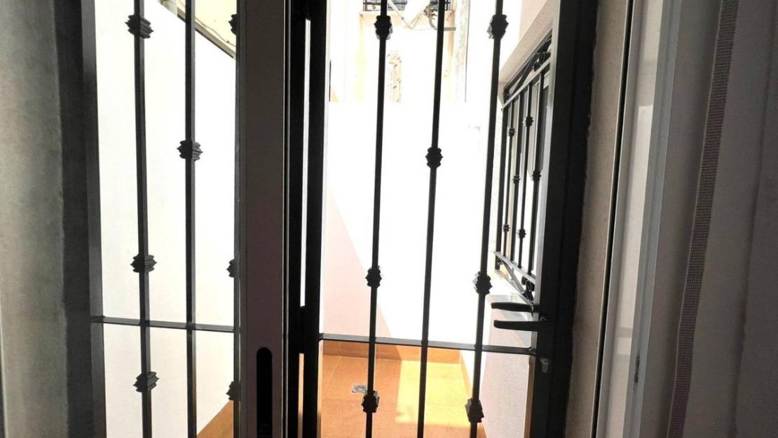 Venta - Chalet - Torrevieja - Torrevieja Centro