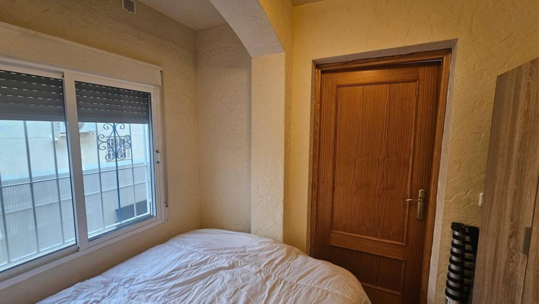 Venta - Chalet - Torrevieja - Torrevieja Centro