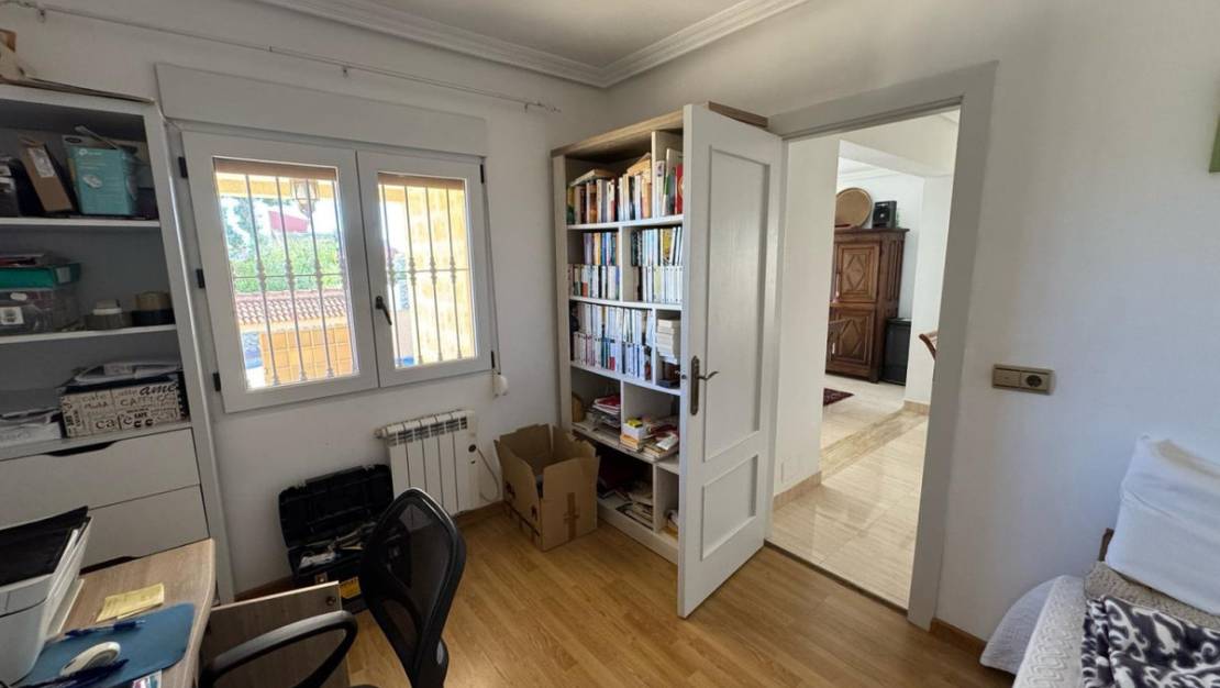 Venta - Chalet - Torrevieja - Torrevieja Centro