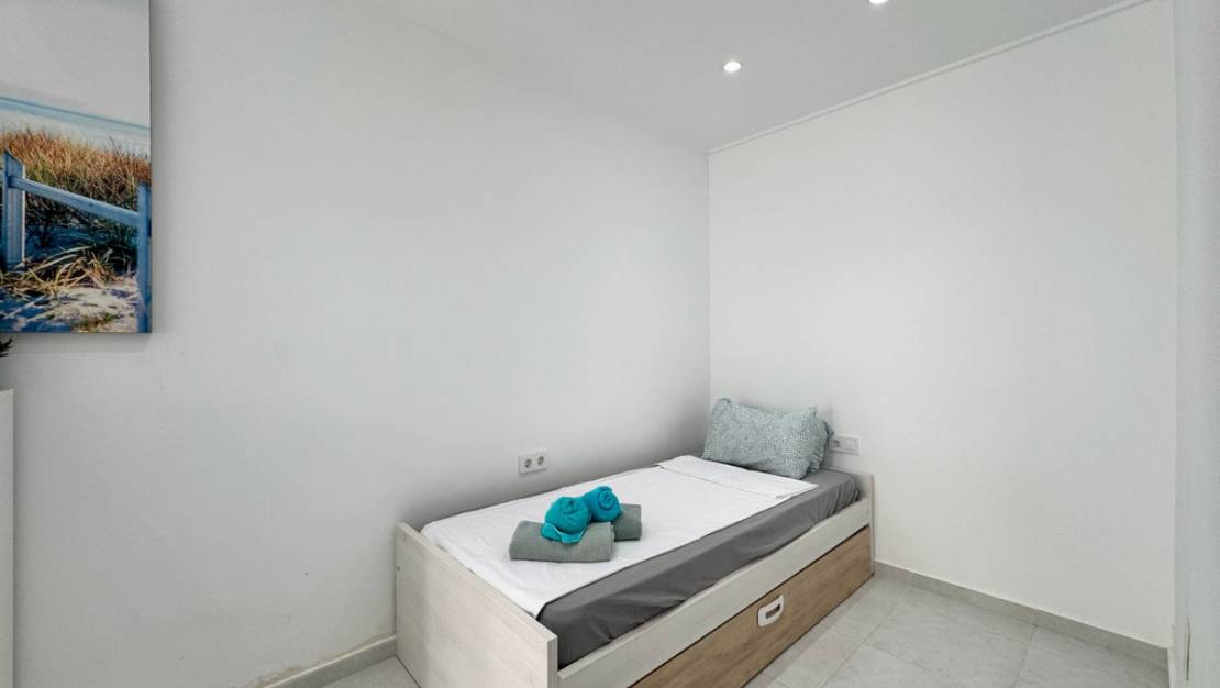 Venta - Chalet - Torrevieja - Torrevieja Centro