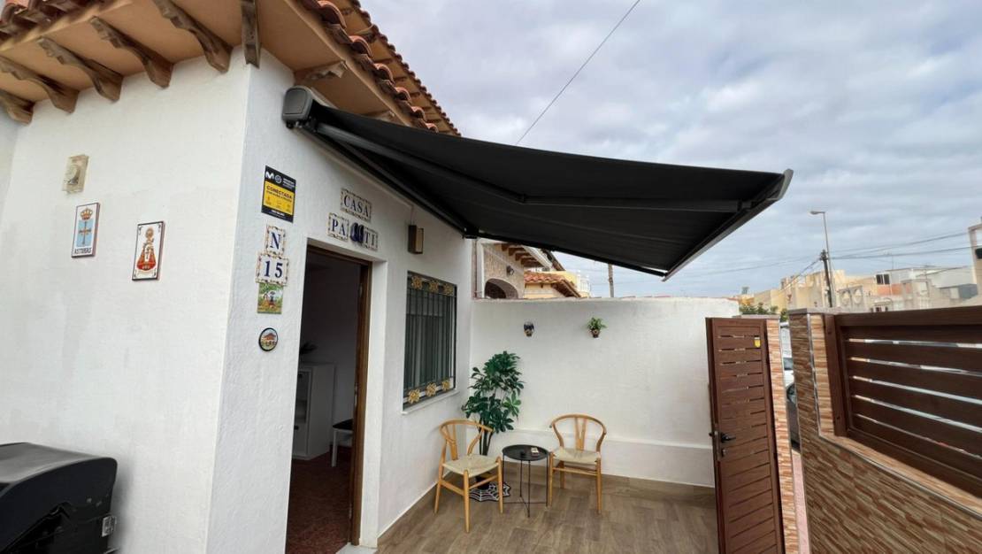 Venta - Chalet - Torrevieja - Torrevieja Centro