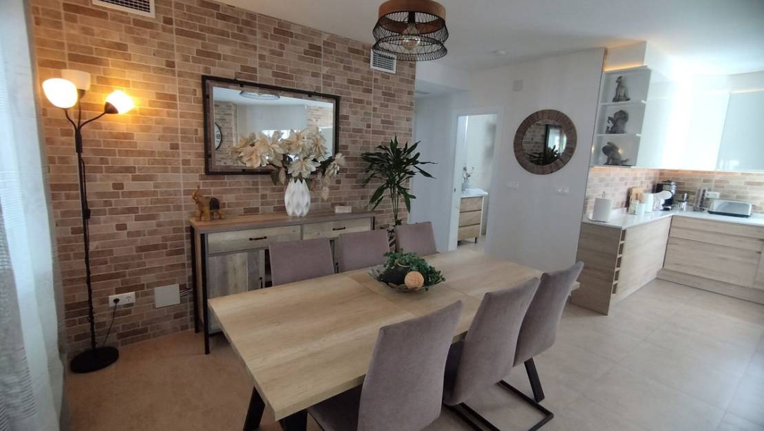 Venta - Chalet - Torrevieja - Torrevieja Centro