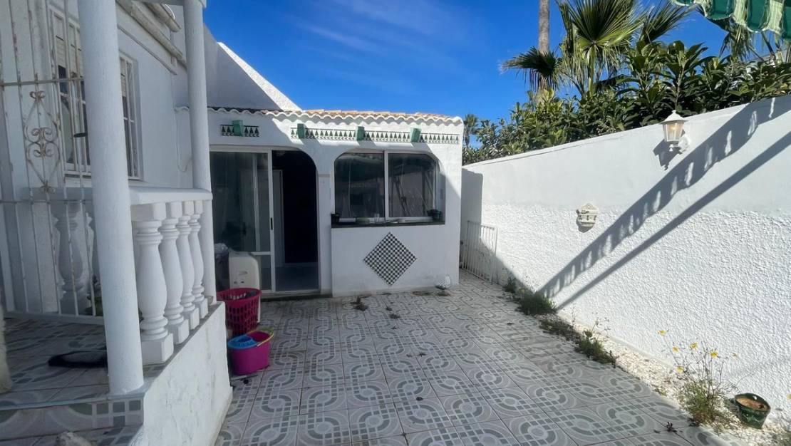 Venta - Chalet - Torrevieja - Torrevieja Centro