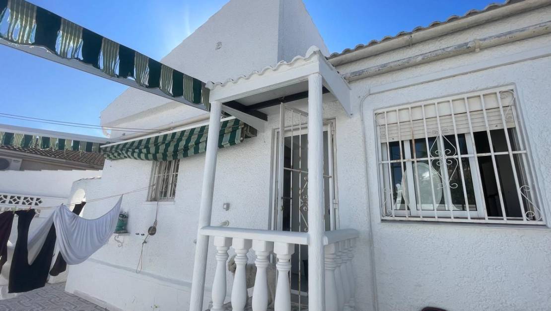 Venta - Chalet - Torrevieja - Torrevieja Centro