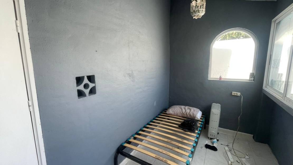 Venta - Chalet - Torrevieja - Torrevieja Centro