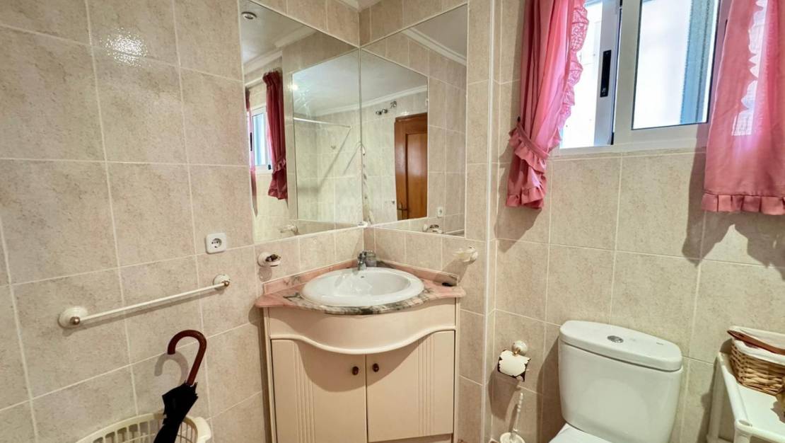 Venta - Chalet - Torrevieja - Torrevieja Centro