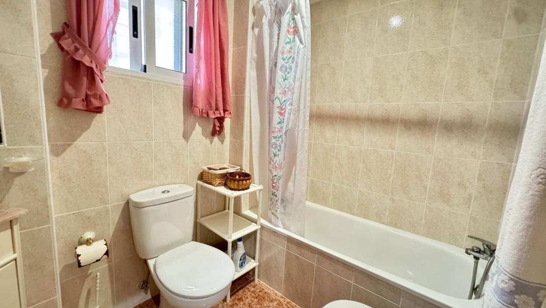 Venta - Chalet - Torrevieja - Torrevieja Centro