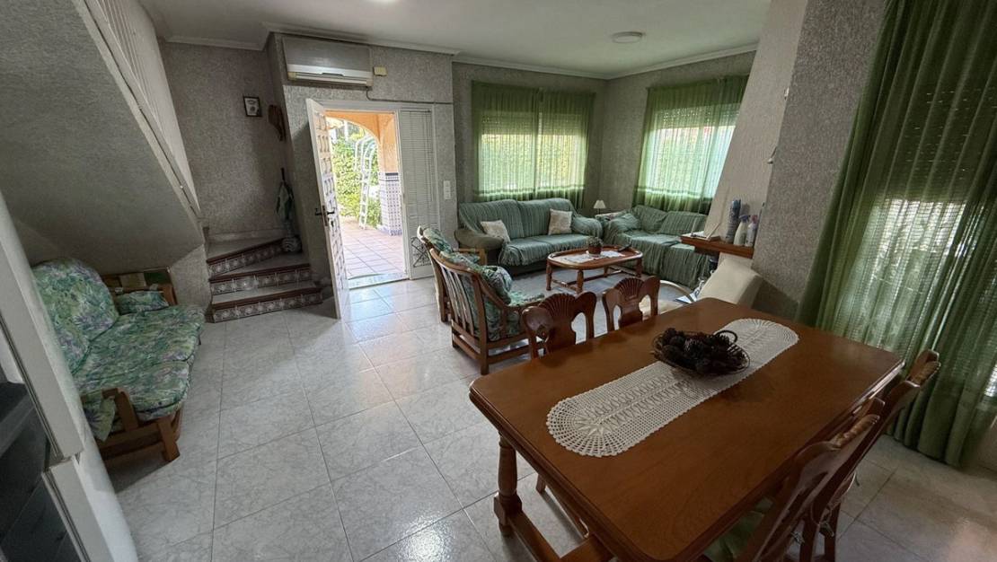 Venta - Chalet - Torrevieja - Torrevieja Centro