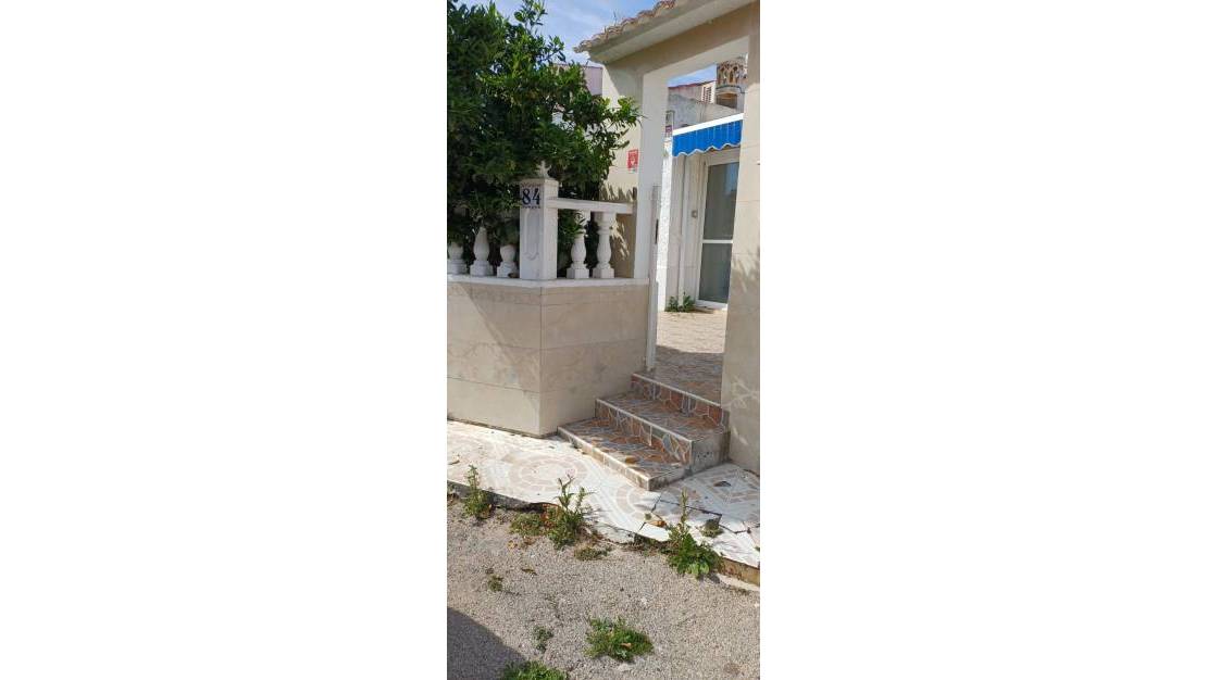 Venta - Chalet - Torrevieja - Torrevieja Centro