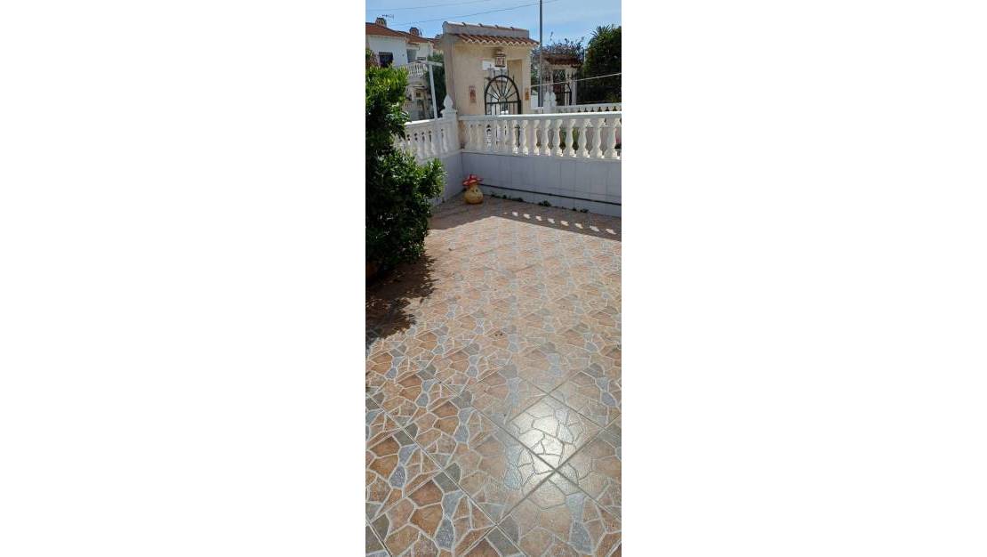 Venta - Chalet - Torrevieja - Torrevieja Centro