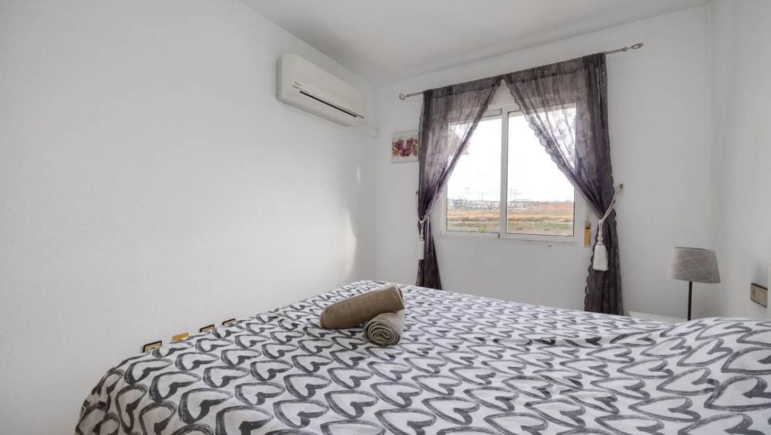 Venta - Chalet - Torrevieja - Torrevieja Centro