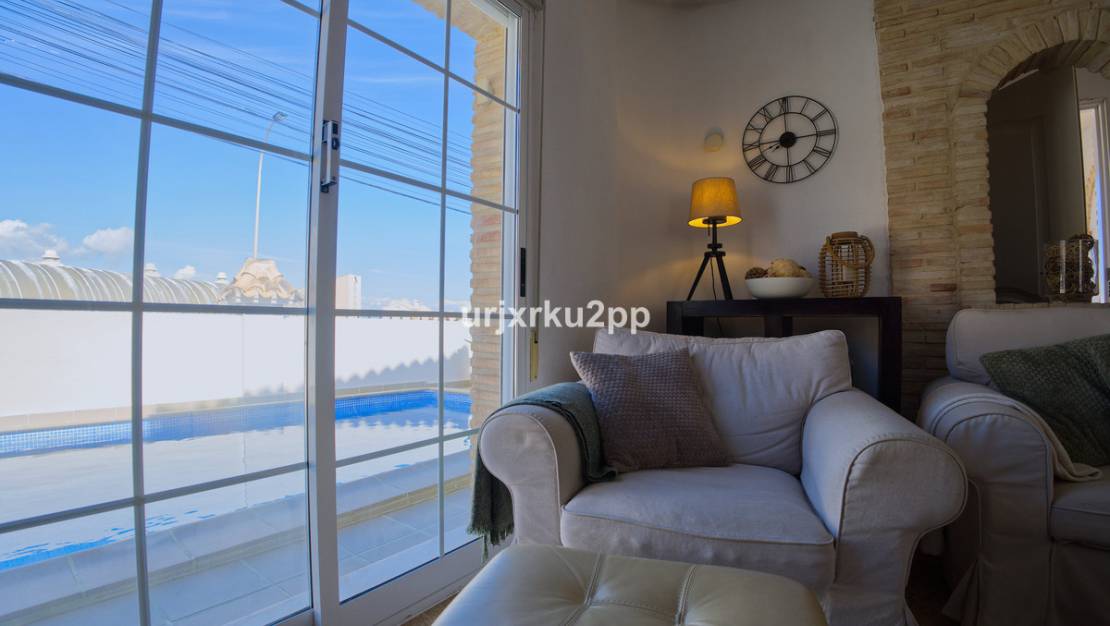 Venta - Chalet - Torrevieja - Torrevieja Centro