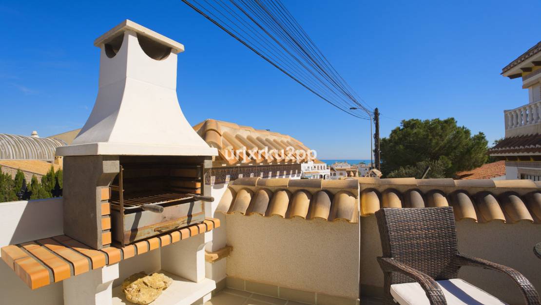 Venta - Chalet - Torrevieja - Torrevieja Centro