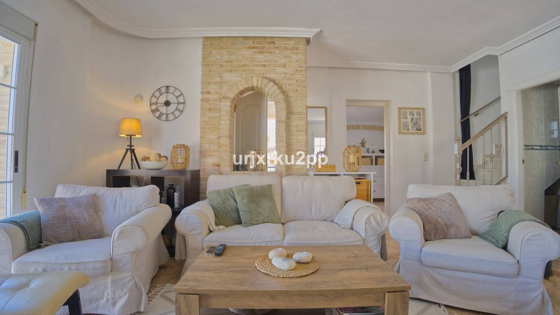 Venta - Chalet - Torrevieja - Torrevieja Centro