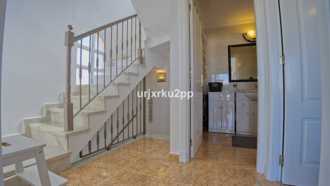 Venta - Chalet - Torrevieja - Torrevieja Centro