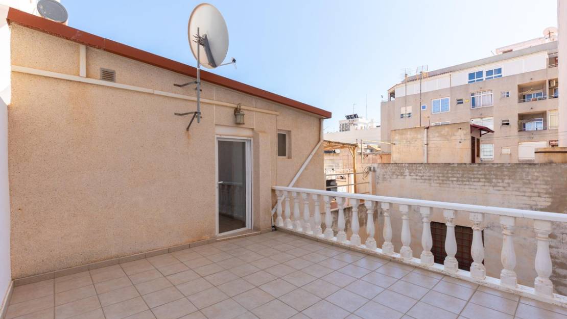 Venta - Chalet - Torrevieja - Torrevieja Centro