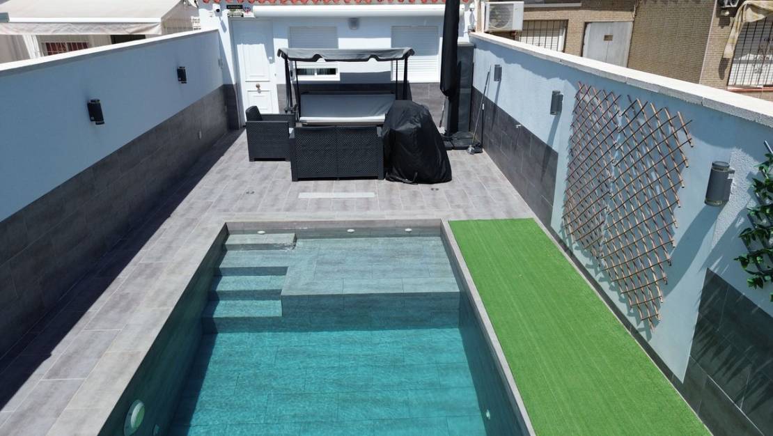 Venta - Chalet - Torrevieja - Torrevieja Centro