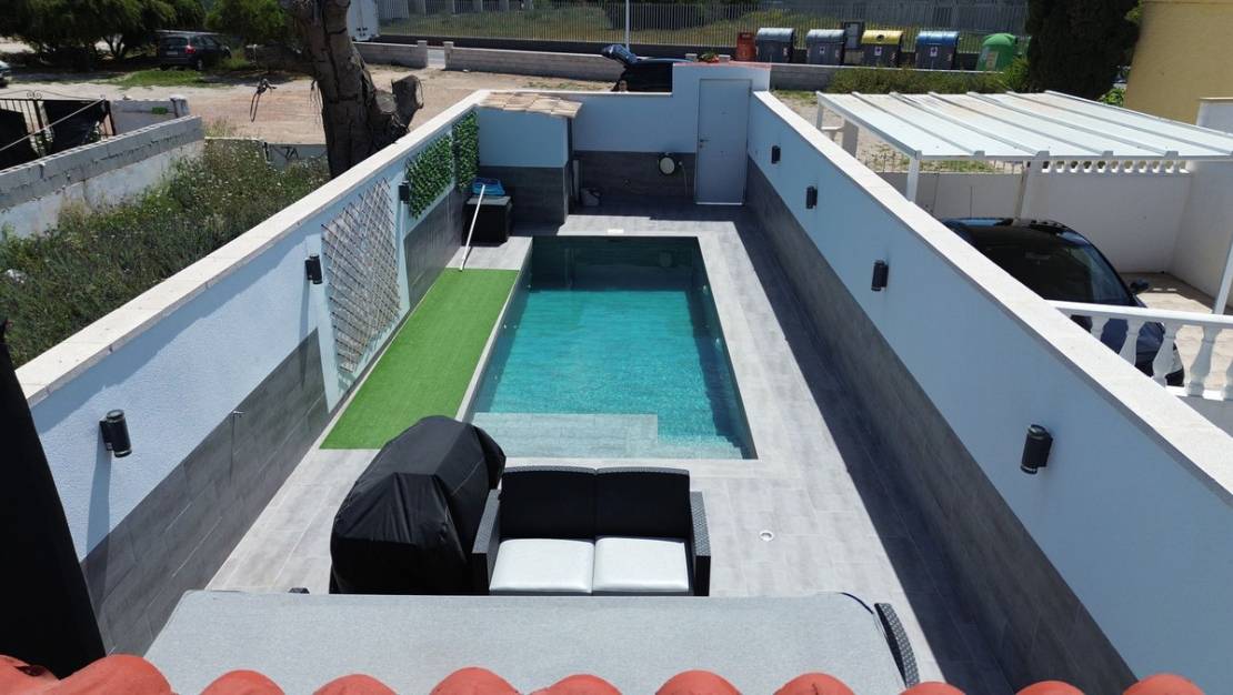 Venta - Chalet - Torrevieja - Torrevieja Centro