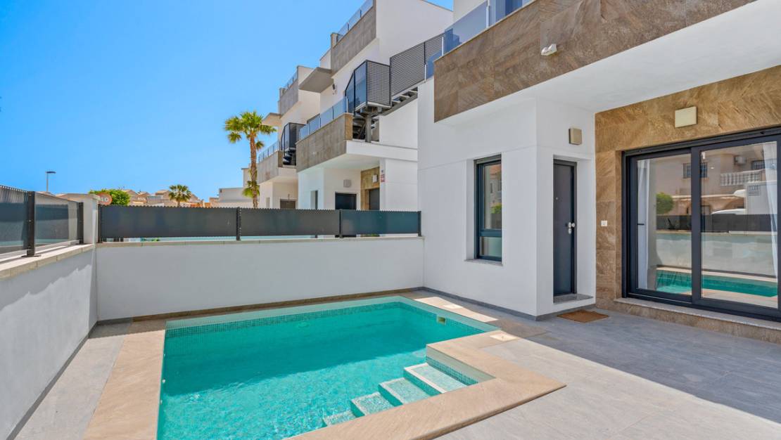 Venta - Chalet - Torrevieja - Torrevieja Centro